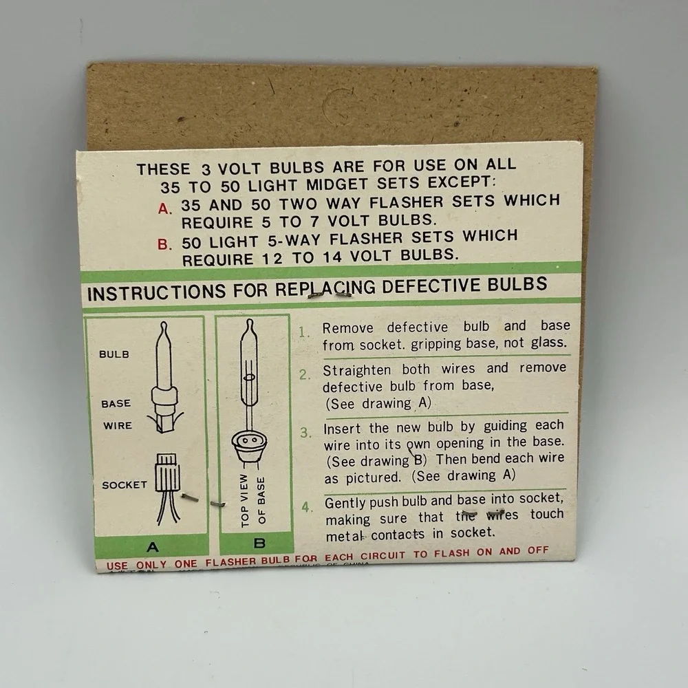 VTG NIP 3 Volt‎ Beacon 3 Pushin Replacement Bulbs for Christmas Midget Sets 4701